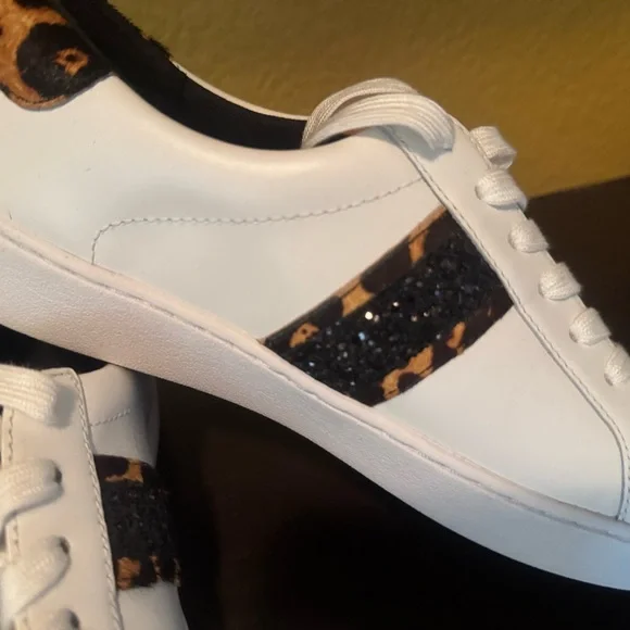 Michael Kors White and Leopard Print Women's Sneakers ((NEVER WORN)) - Picture 4 of 8